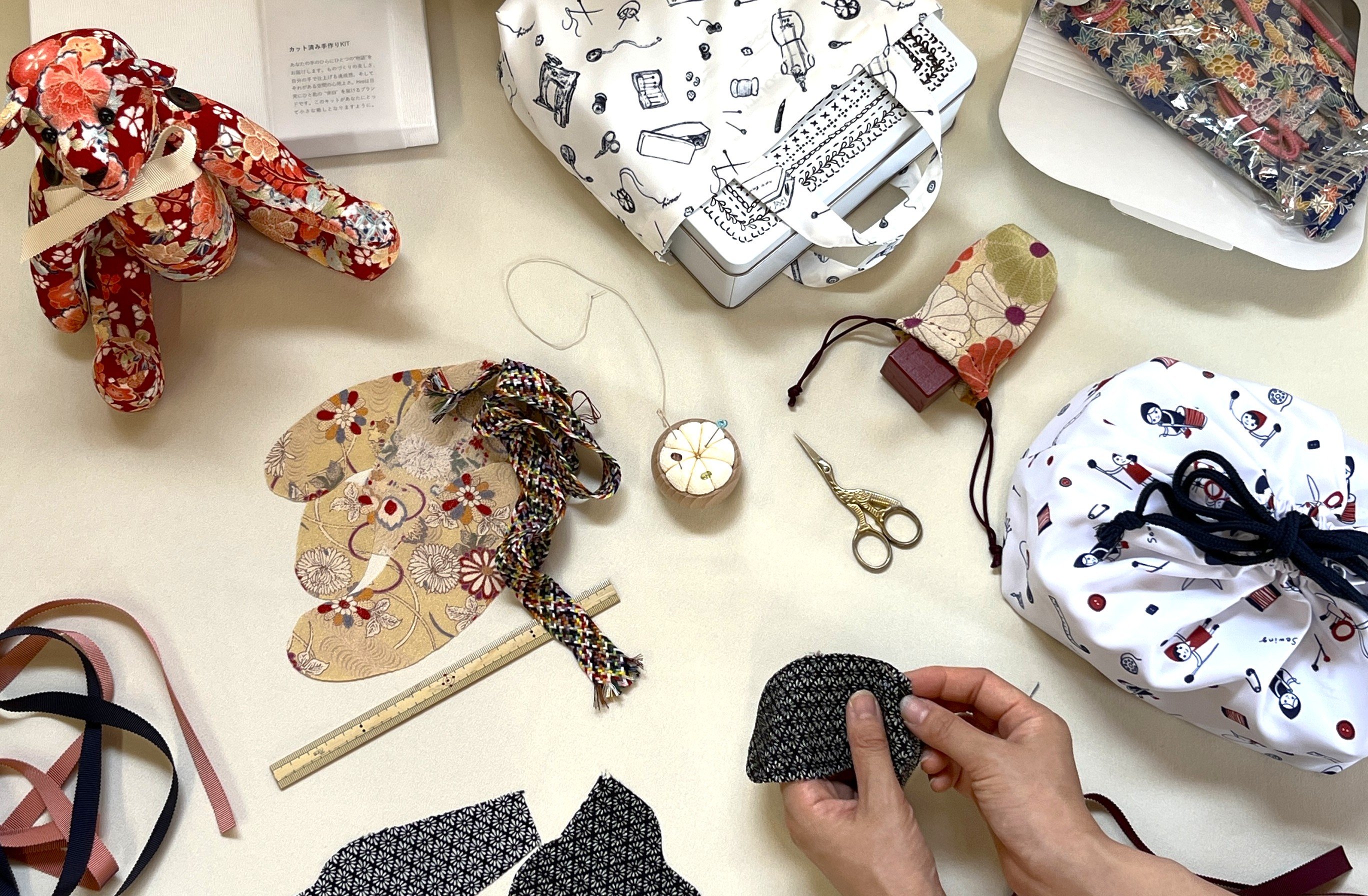 手作りの作品 手縫い 縫製のプロが考えた「作りやすさ」を、あなたに。石川の伝統素材で作る
