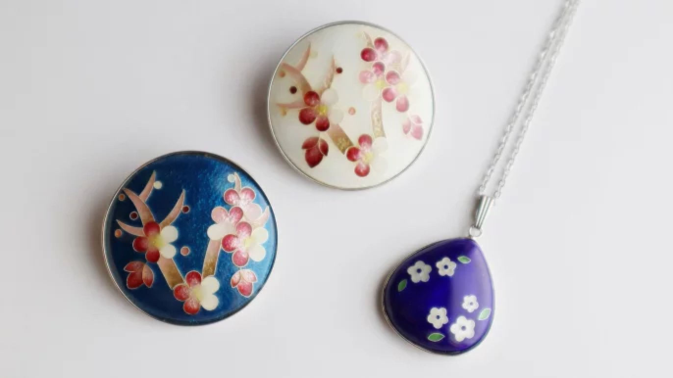 d5646906-bcb7-4237-a655-