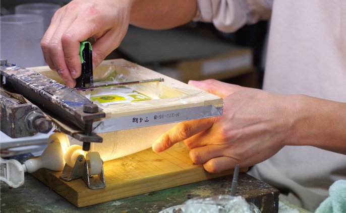 花びら型ガラス皿 たぐちんビルデザイン TOIビル オンラインショップ – Culture Generation Japan