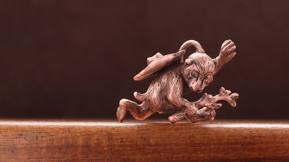 人気 ブランド チェック 愛される国宝「鳥獣人物戯画」で描かれる動物を立体化した純銅 木製