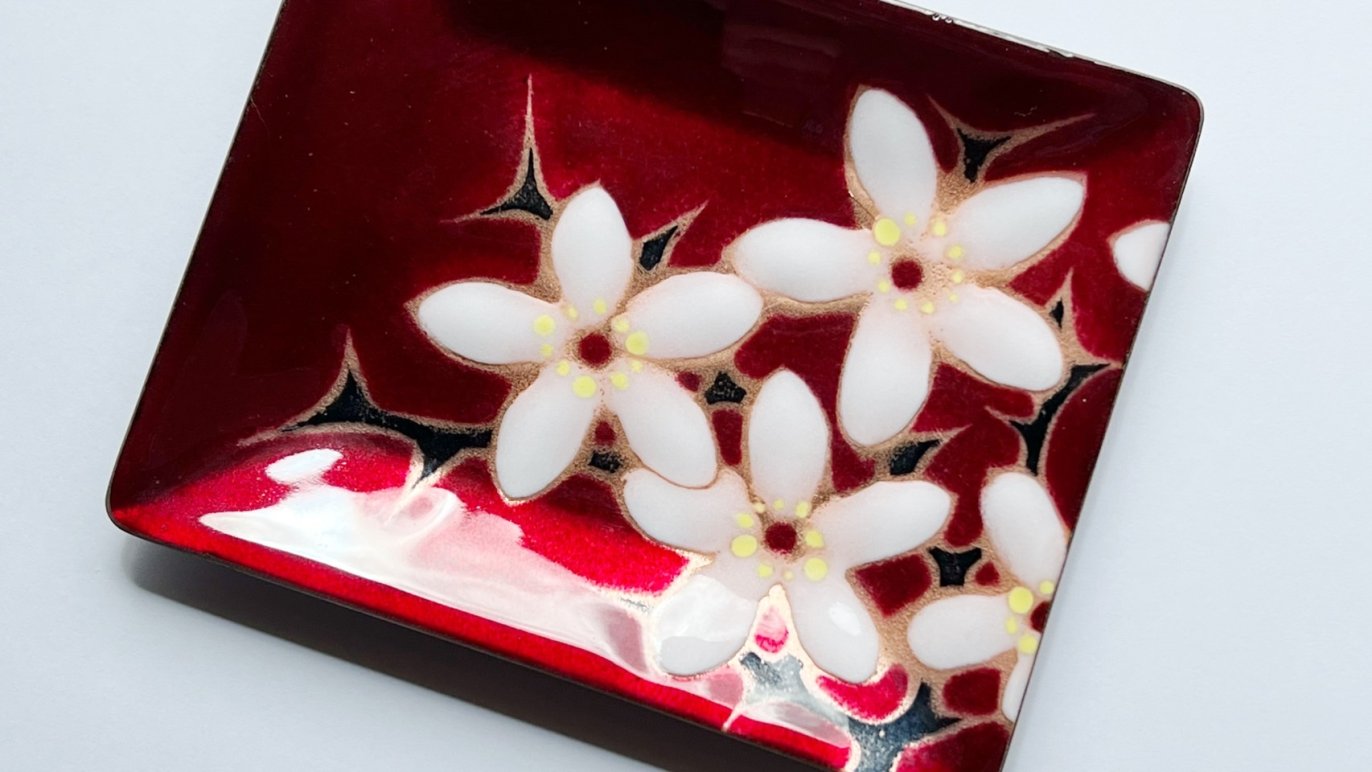 七宝焼 漆器 香合 蓋付き 花柄 花模様の七宝焼香合 蓋付き