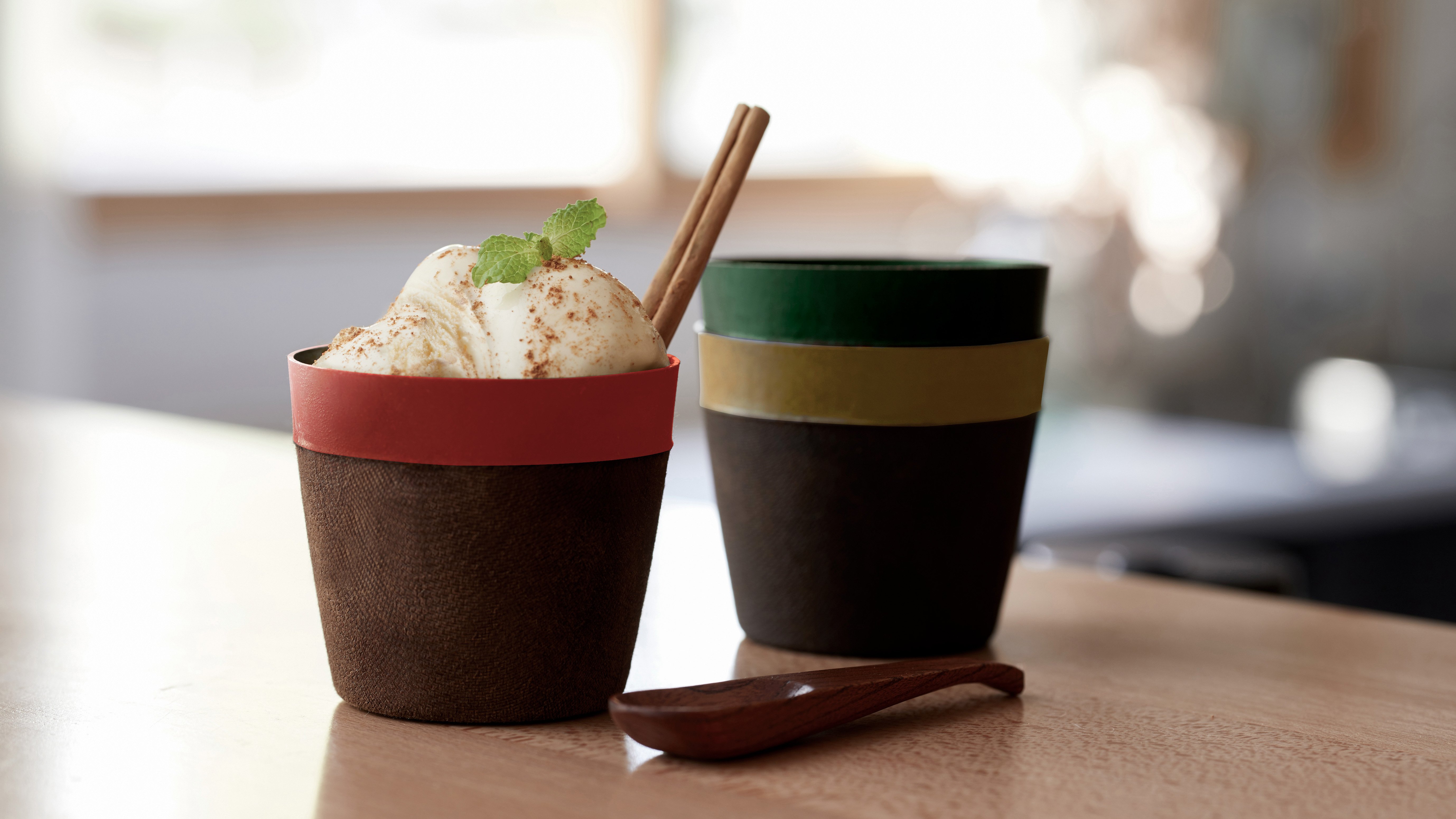 京都発】かるっふわっ！人にも地球にもやさしい 新感覚のリユース紙漆