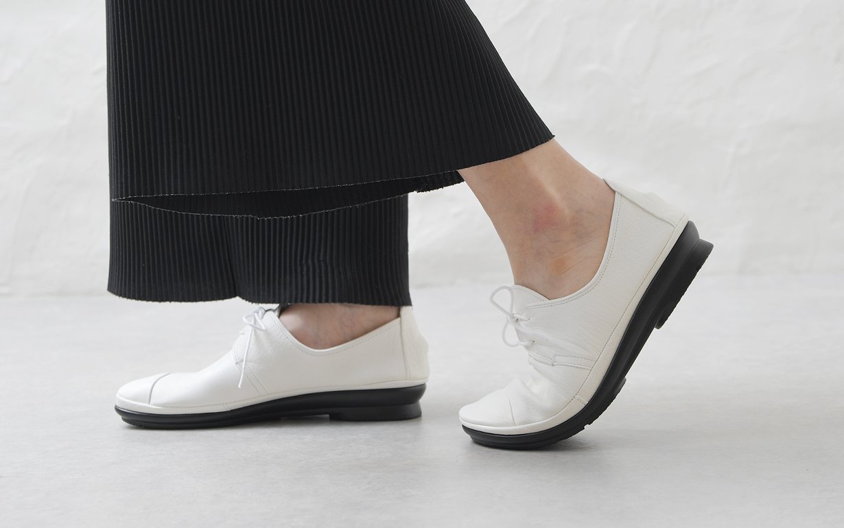 革のカシミヤ・鹿革】希少なジビエレザーと熟練職人が生み出す、極上の