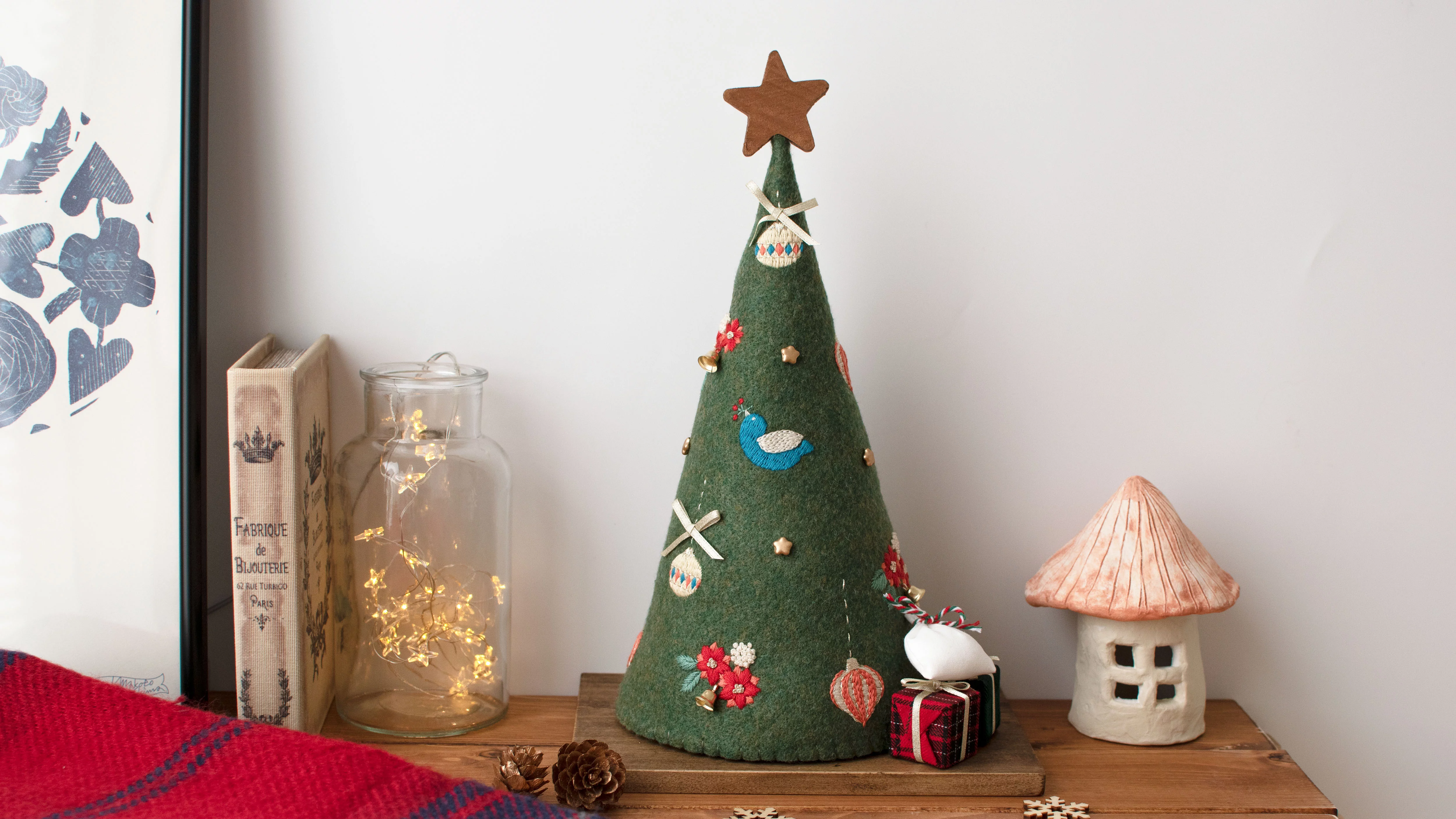 クリスマスを彩るほっこりかわいい刺繍雑貨 小さなサンタクロース村のクリスマス Creema Springs