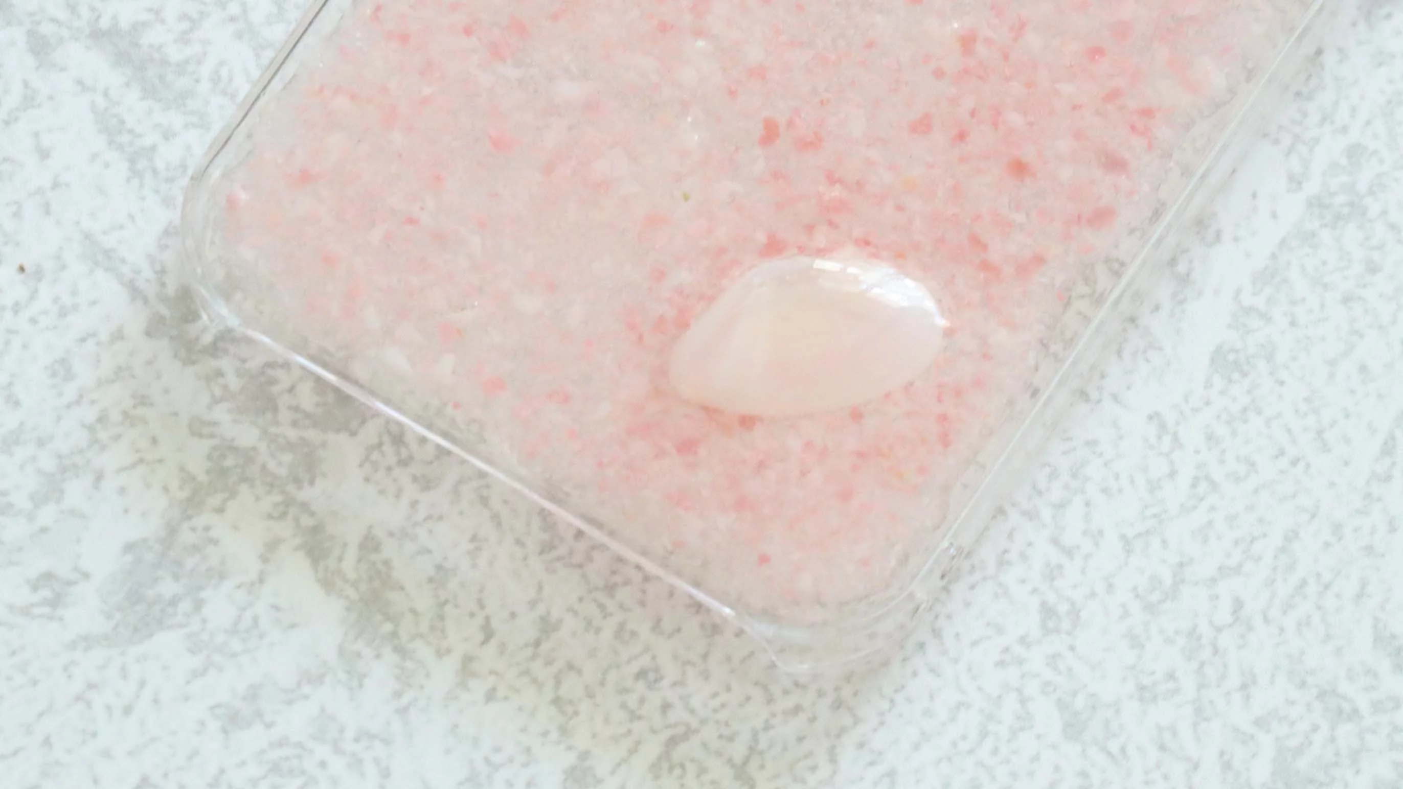 Kuling Sakura Shell 鎌倉のさくら貝を集めて作った大人かわいい 「Crushed Sakura Shell」スマホケース|Creema SPRINGS