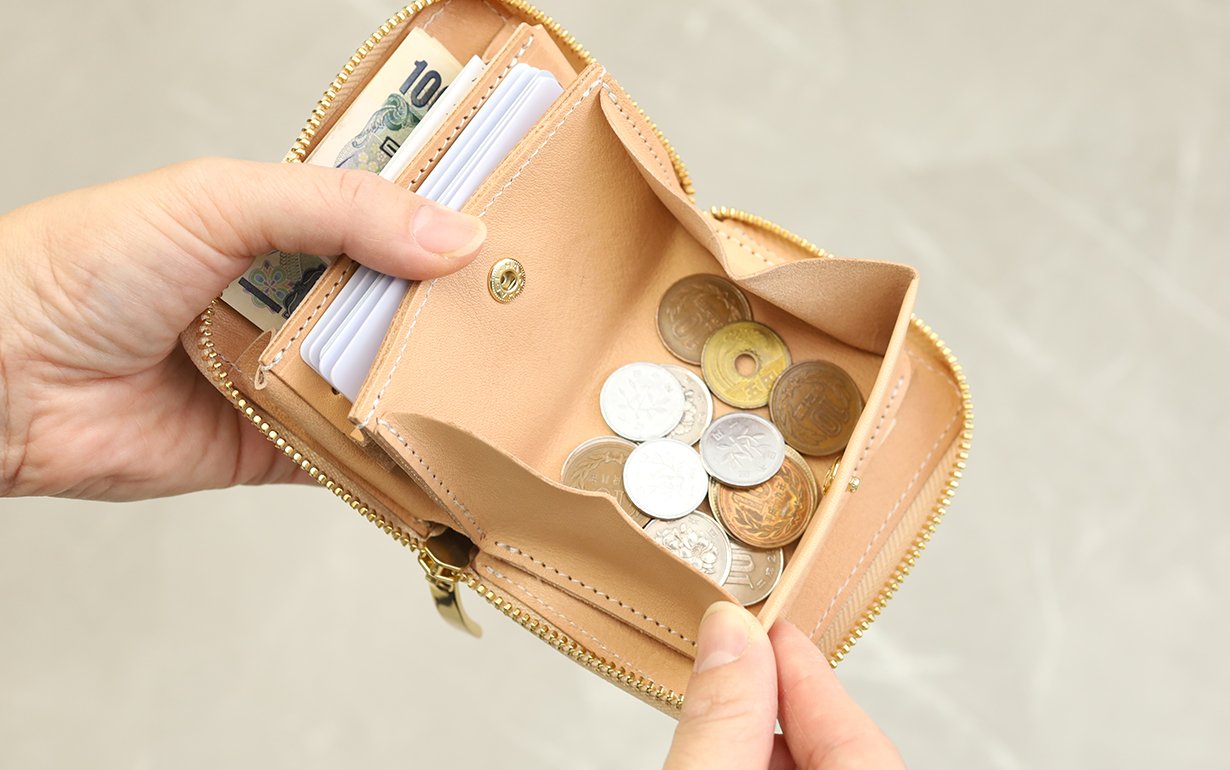 ミニ財布ユーザーの理想を全て詰め込んだ究極財布【Viewallet-mini2