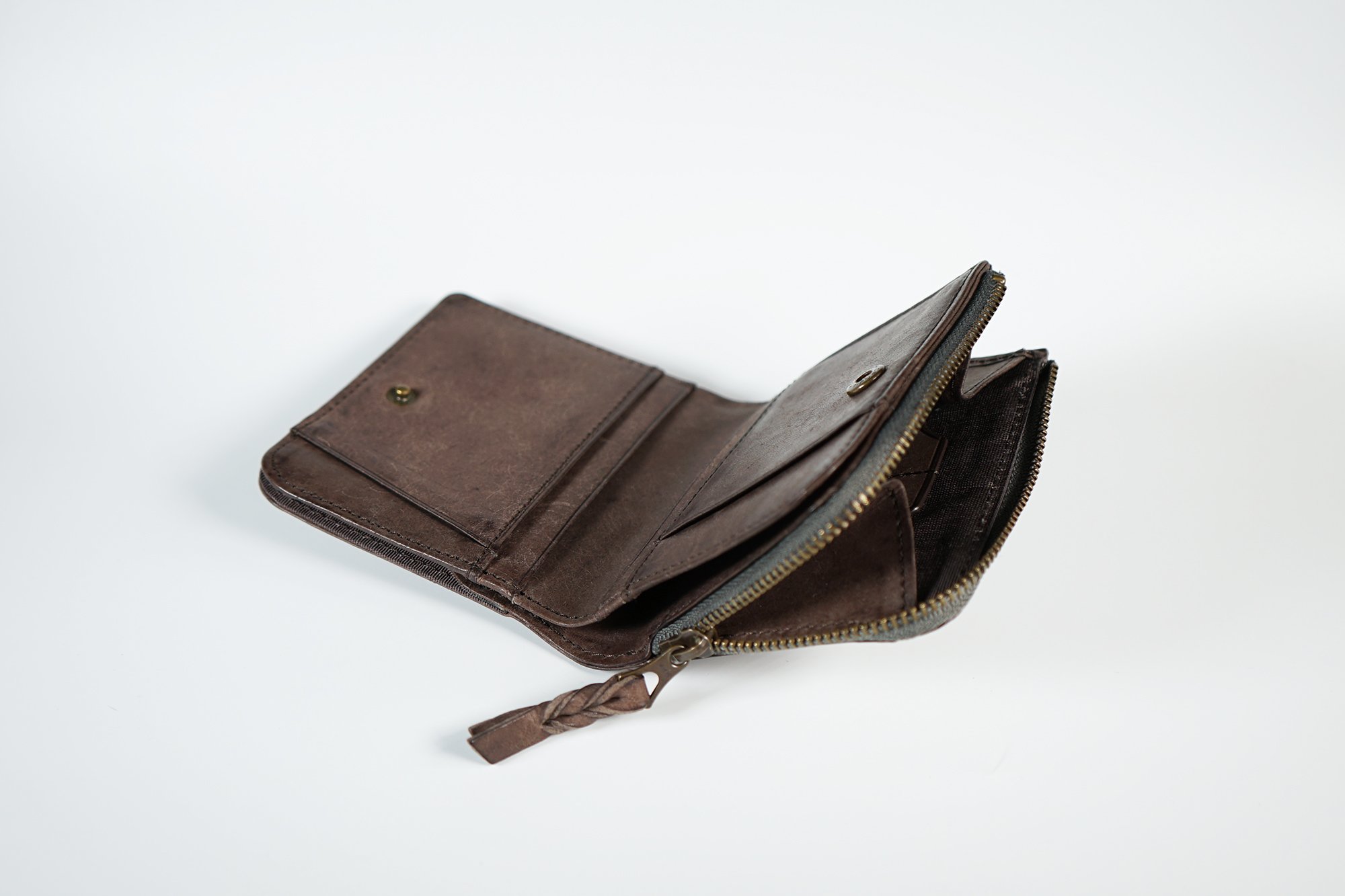 クイックなお支払いを追求した、オールインワン コンパクトL