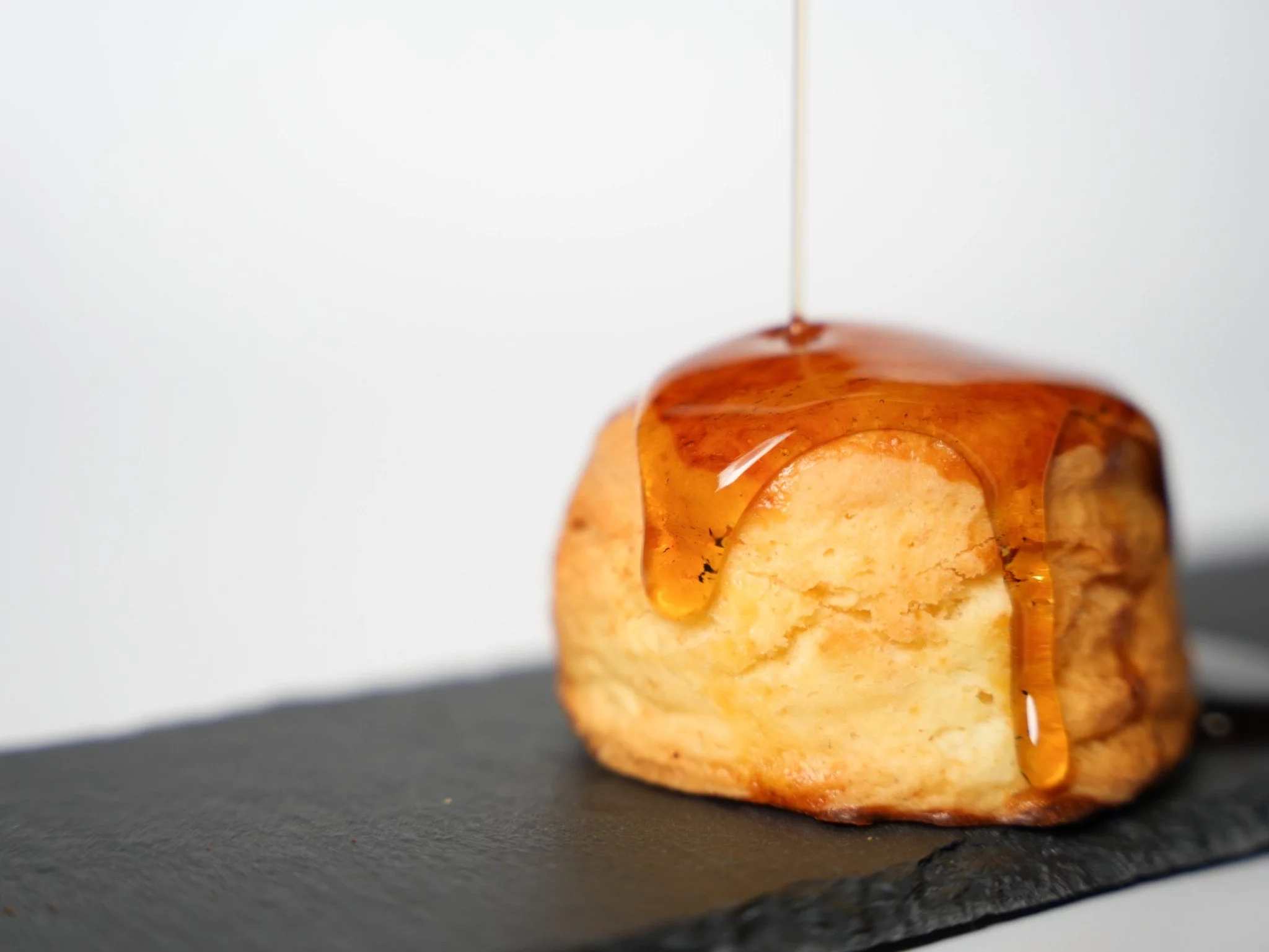 サクふわ食感の虜に！北海道から届ける英国式スコーンの特別セットをご